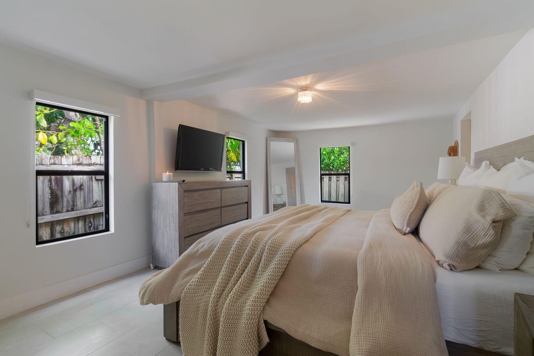 待售: $749,000 (3 贝兹, 2 浴室, 1668 平方英尺)