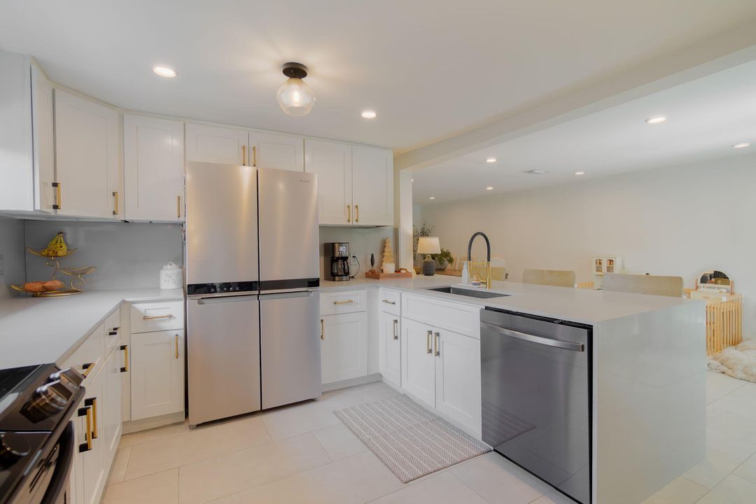 待售: $749,000 (3 贝兹, 2 浴室, 1668 平方英尺)