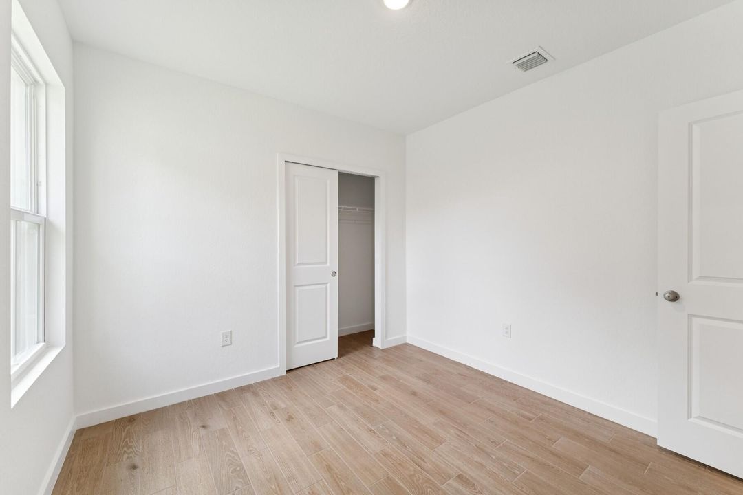 For Sale: $474,995 (4 beds, 3 baths, 2094 Square Feet)