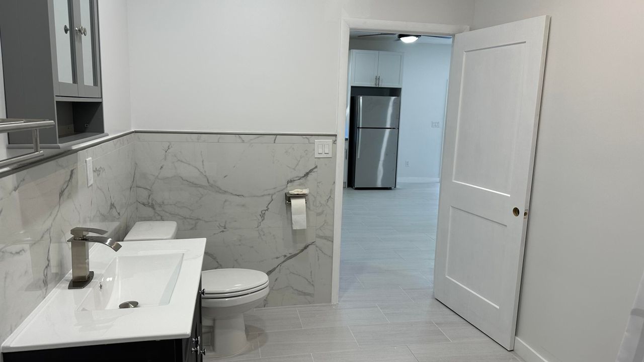 For Rent: $1,800 (1 beds, 1 baths, 600 Square Feet)