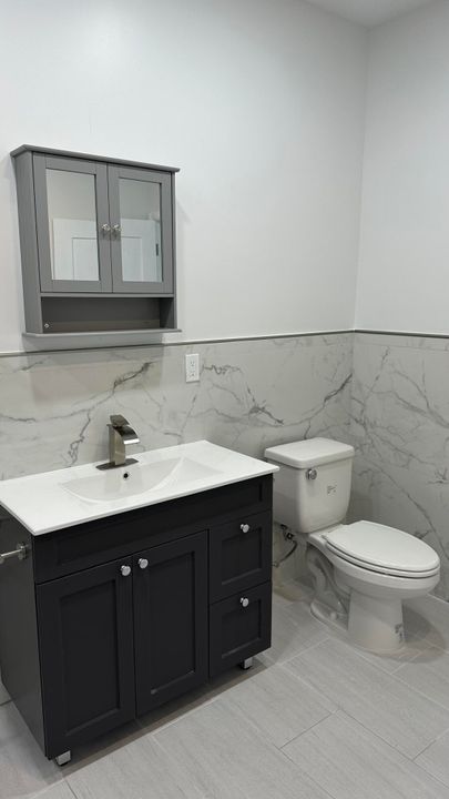 For Rent: $1,800 (1 beds, 1 baths, 600 Square Feet)