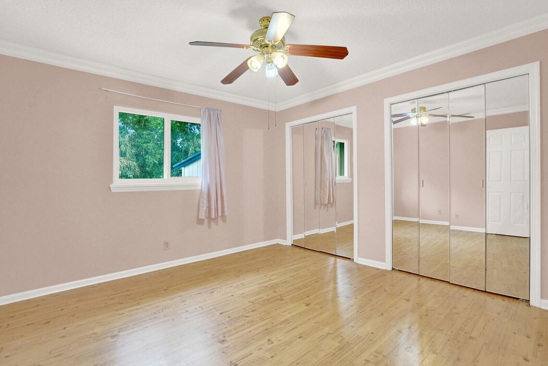 For Sale: $650,000 (3 beds, 2 baths, 2696 Square Feet)