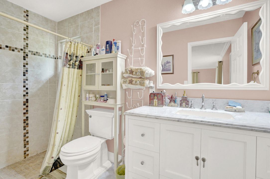 For Sale: $650,000 (3 beds, 2 baths, 2696 Square Feet)