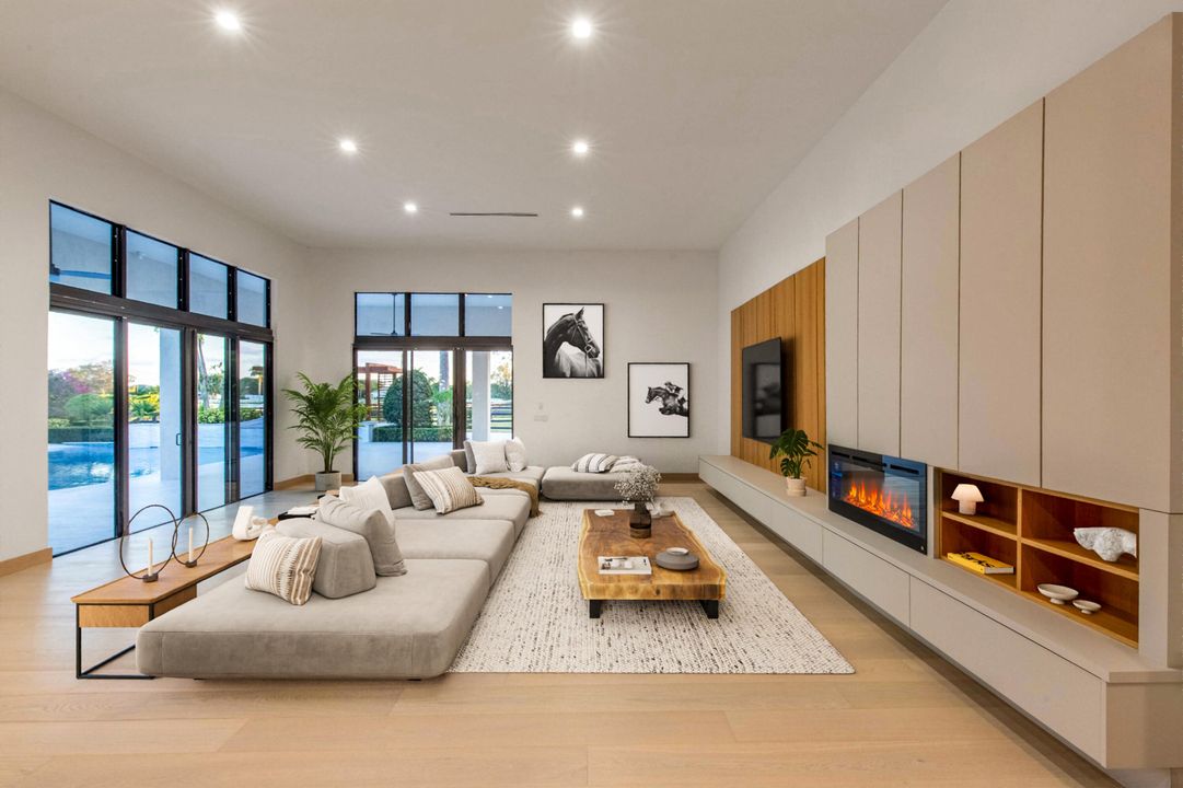 待售: $15,500,000 (4 贝兹, 5 浴室, 6819 平方英尺)