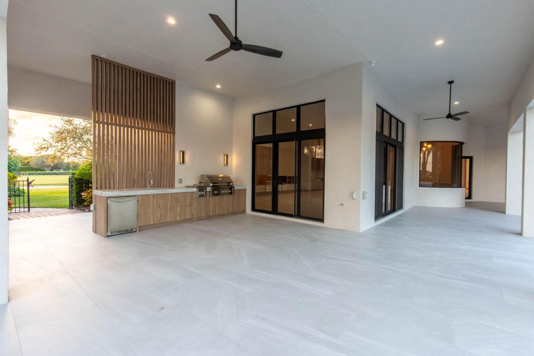 待售: $15,500,000 (4 贝兹, 5 浴室, 6819 平方英尺)