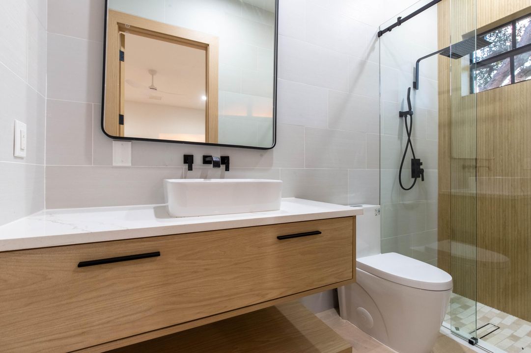 待售: $15,500,000 (4 贝兹, 5 浴室, 6819 平方英尺)