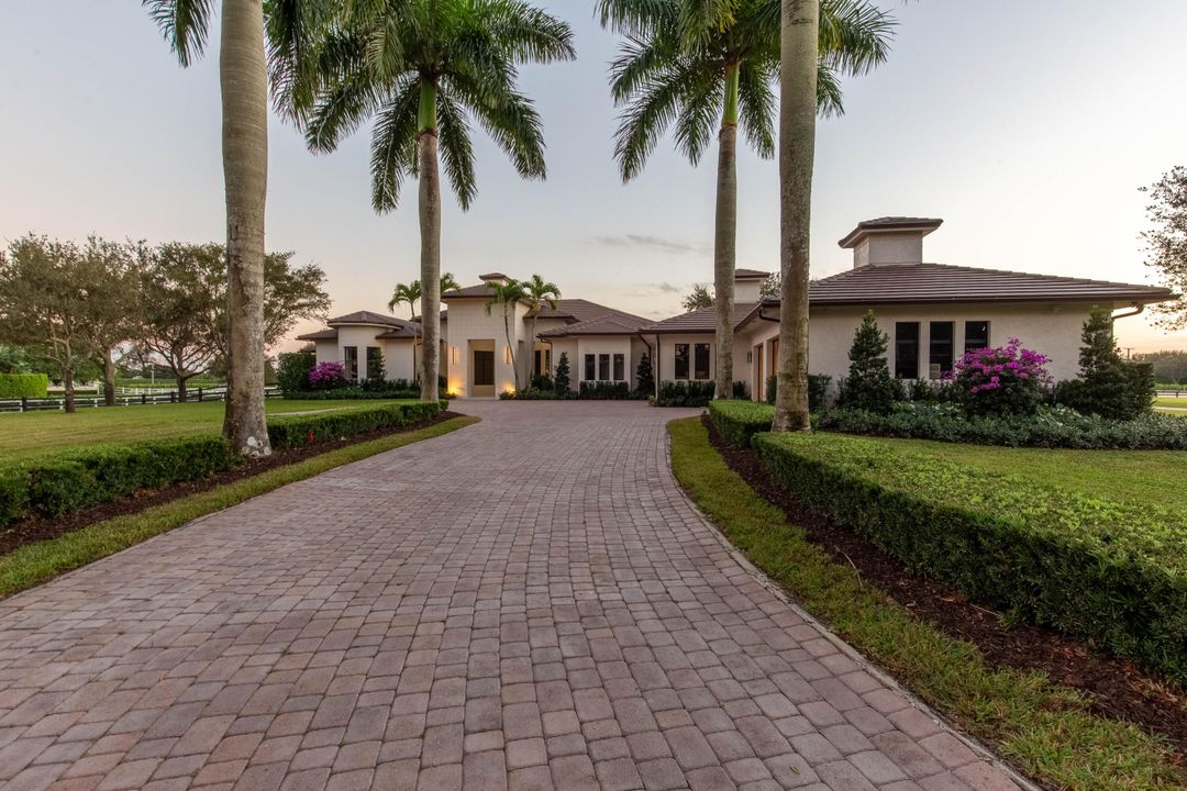 待售: $15,500,000 (4 贝兹, 5 浴室, 6819 平方英尺)