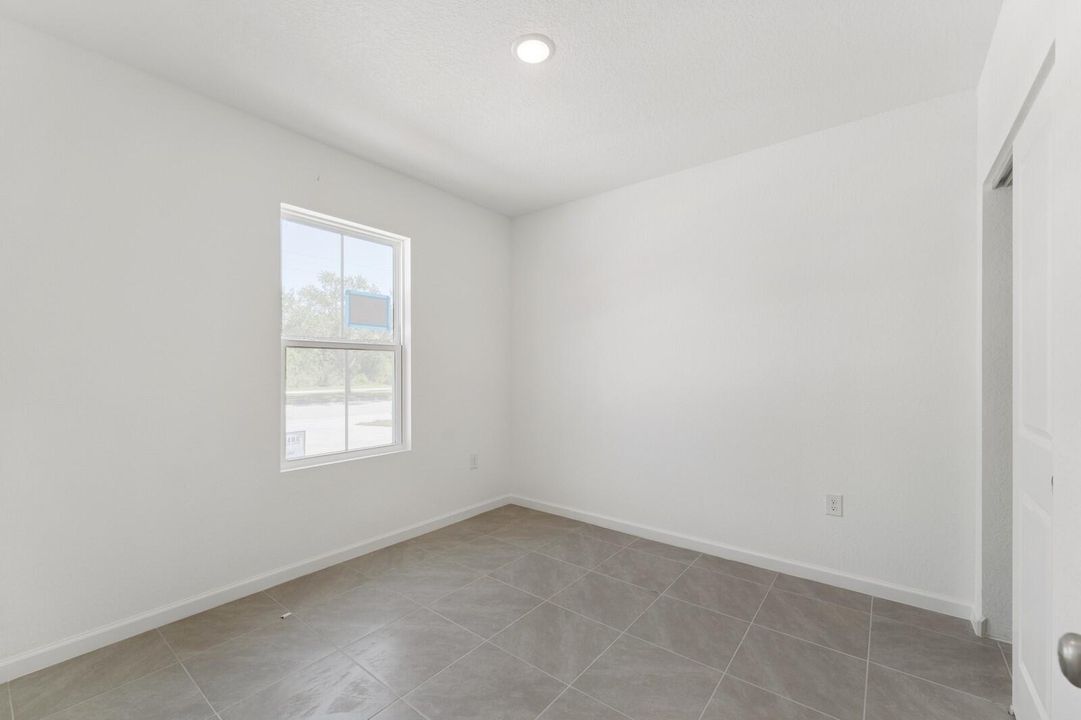 待售: $389,995 (3 贝兹, 2 浴室, 1363 平方英尺)