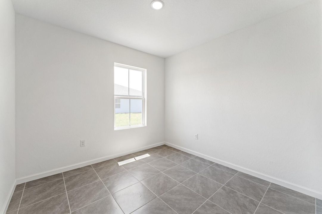 待售: $389,995 (3 贝兹, 2 浴室, 1363 平方英尺)