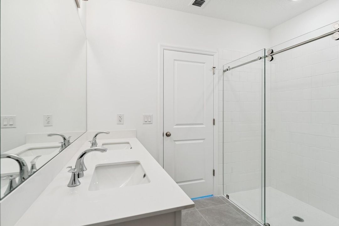 待售: $389,995 (3 贝兹, 2 浴室, 1363 平方英尺)