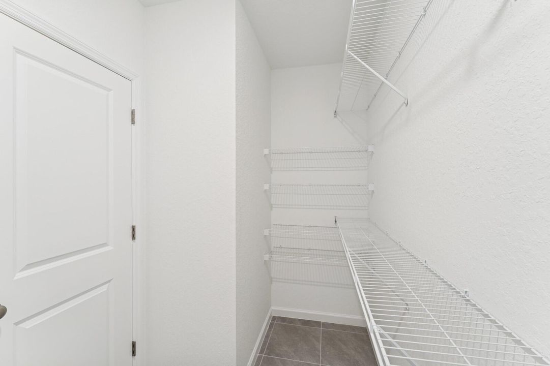 待售: $389,995 (3 贝兹, 2 浴室, 1363 平方英尺)