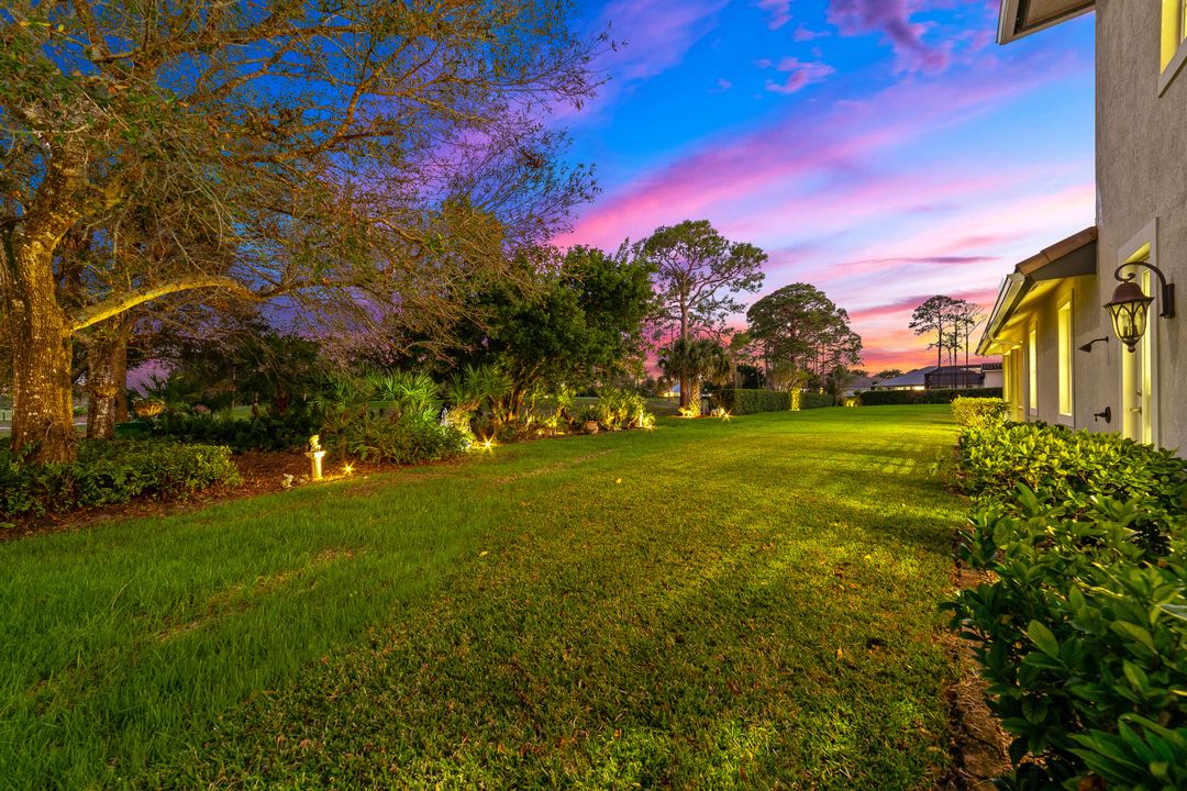 For Sale: $1,250,000 (7 beds, 5 baths, 4804 Square Feet)