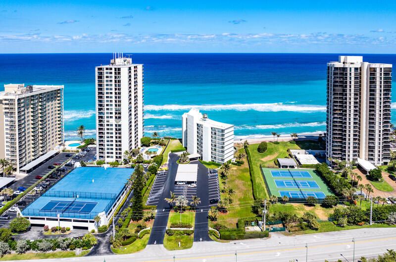 For Sale: $625,000 (1 beds, 1 baths, 1100 Square Feet)