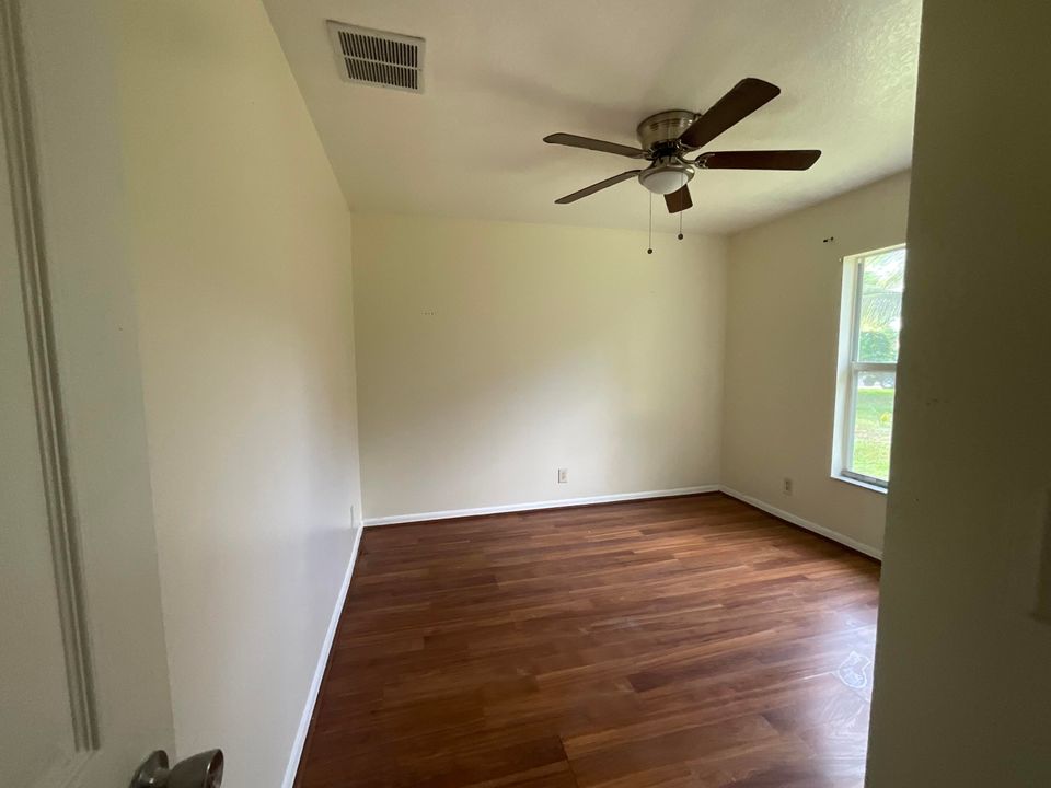 出租: $2,350 (3 贝兹, 2 浴室, 1510 平方英尺)