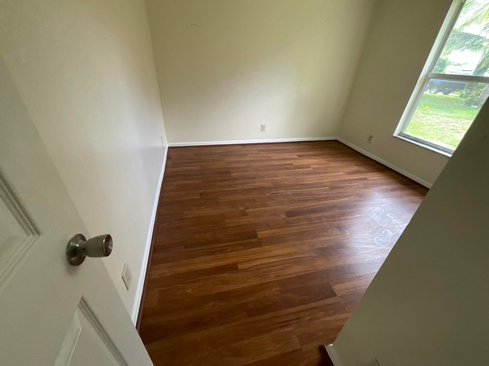 出租: $2,350 (3 贝兹, 2 浴室, 1510 平方英尺)