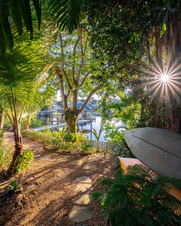 En Renta: $13,500 (4 camas, 2 baños, 2489 Pies cuadrados)