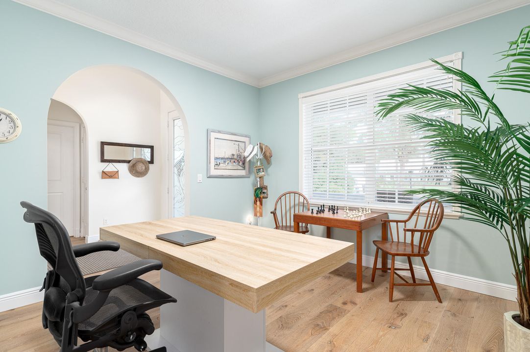 En Renta: $13,500 (4 camas, 2 baños, 2489 Pies cuadrados)