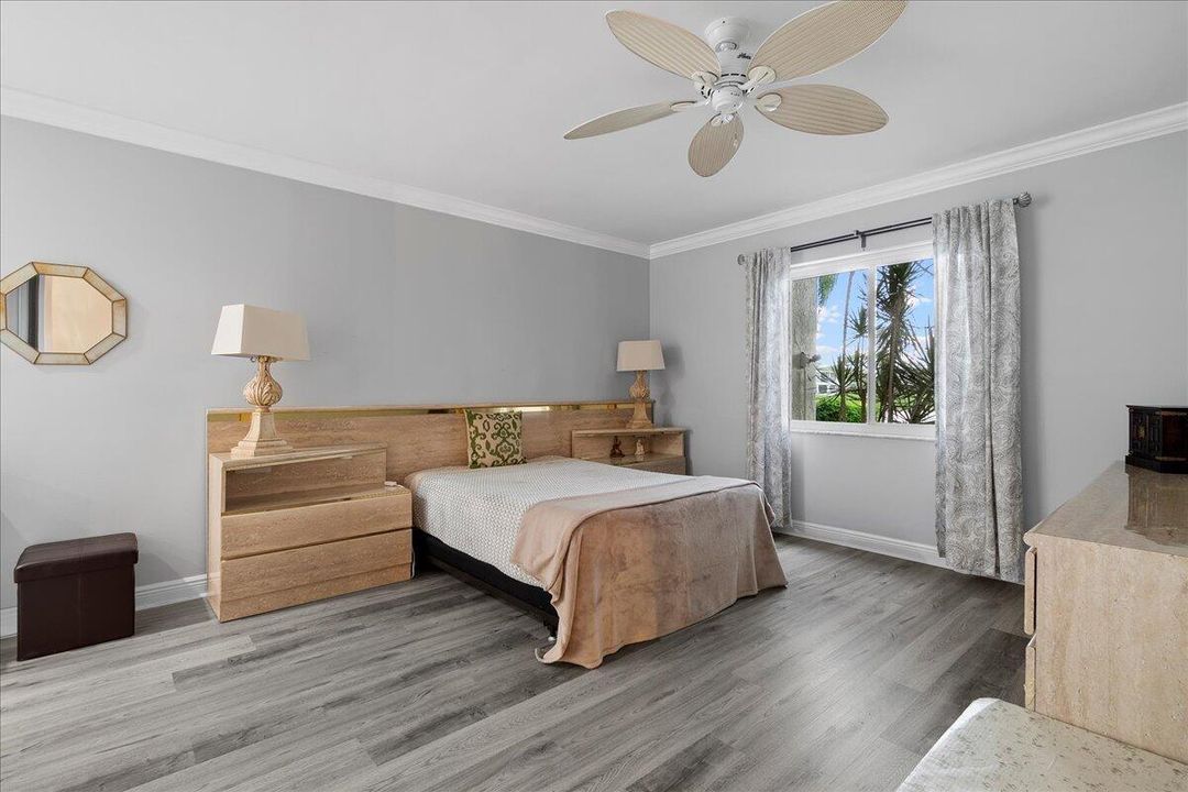 En Venta: $269,900 (2 camas, 2 baños, 1167 Pies cuadrados)