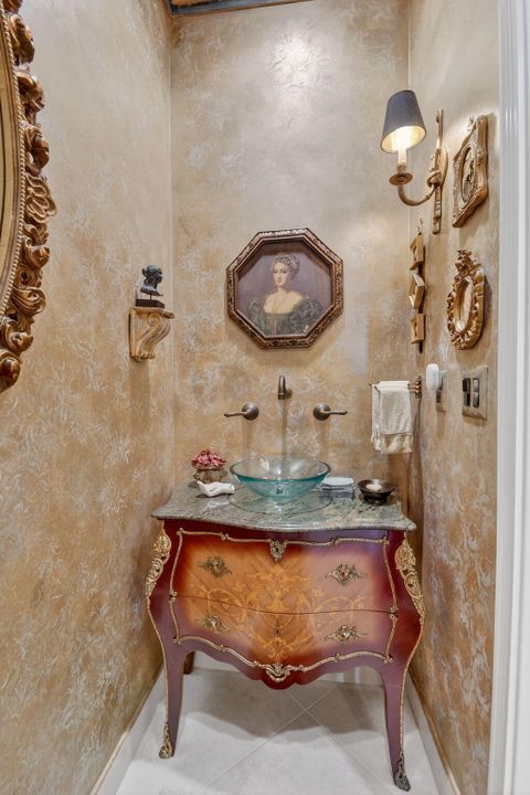 For Sale: $599,000 (3 beds, 2 baths, 2320 Square Feet)