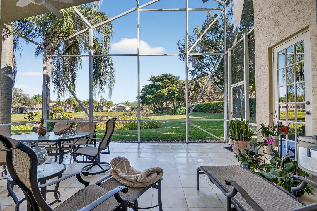 For Sale: $599,000 (3 beds, 2 baths, 2320 Square Feet)