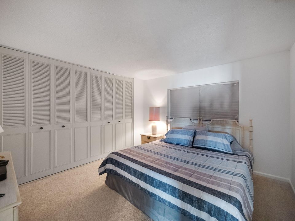 待售: $286,900 (2 贝兹, 2 浴室, 1440 平方英尺)