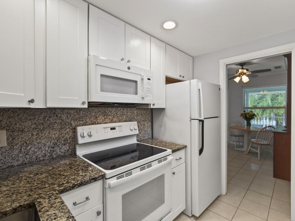 En Venta: $359,999 (1 camas, 1 baños, 638 Pies cuadrados)