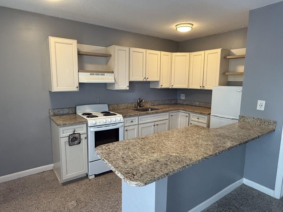 В аренду: $1,600 (1 спален, 1 ванн, 483 Квадратных фут)