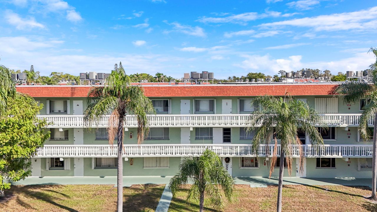 En Renta: $1,750 (2 camas, 1 baños, 865 Pies cuadrados)