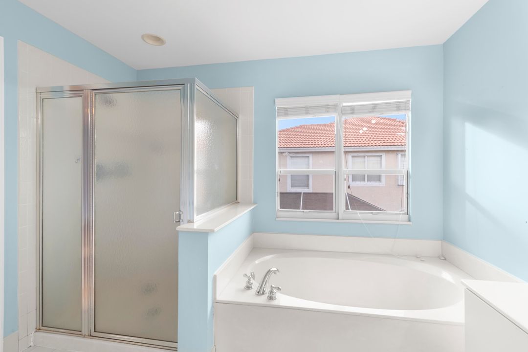 For Rent: $3,750 (3 beds, 2 baths, 1774 Square Feet)