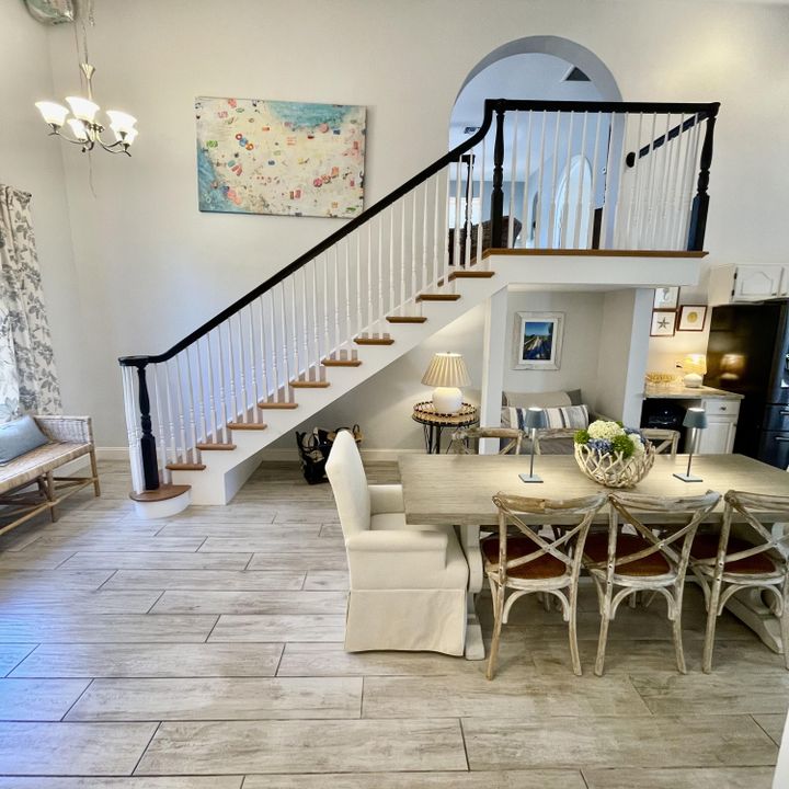 For Sale: $1,350,000 (3 beds, 2 baths, 1820 Square Feet)