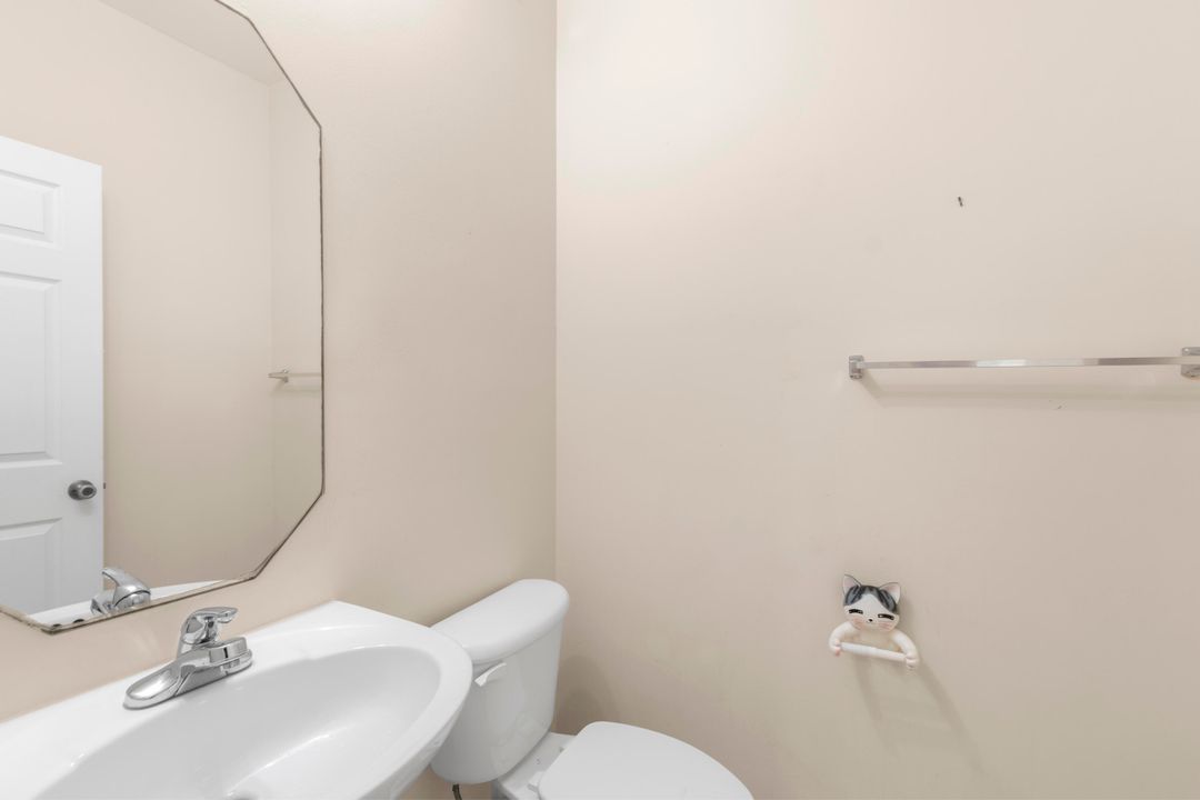 For Rent: $3,750 (3 beds, 2 baths, 1774 Square Feet)