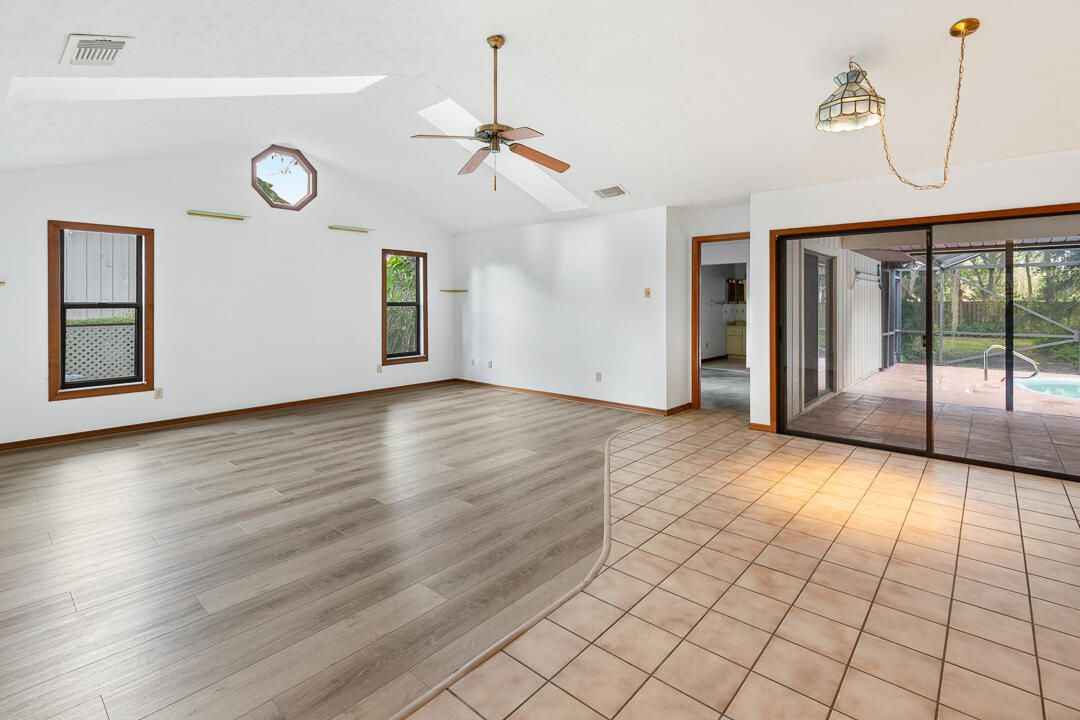 For Sale: $495,000 (3 beds, 2 baths, 1773 Square Feet)