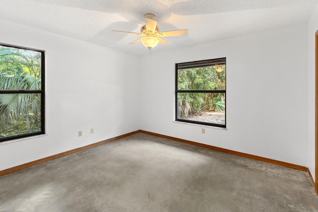 For Sale: $495,000 (3 beds, 2 baths, 1773 Square Feet)