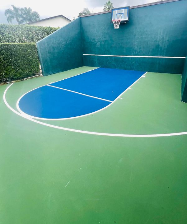 For Sale: $614,999 (3 beds, 2 baths, 1896 Square Feet)