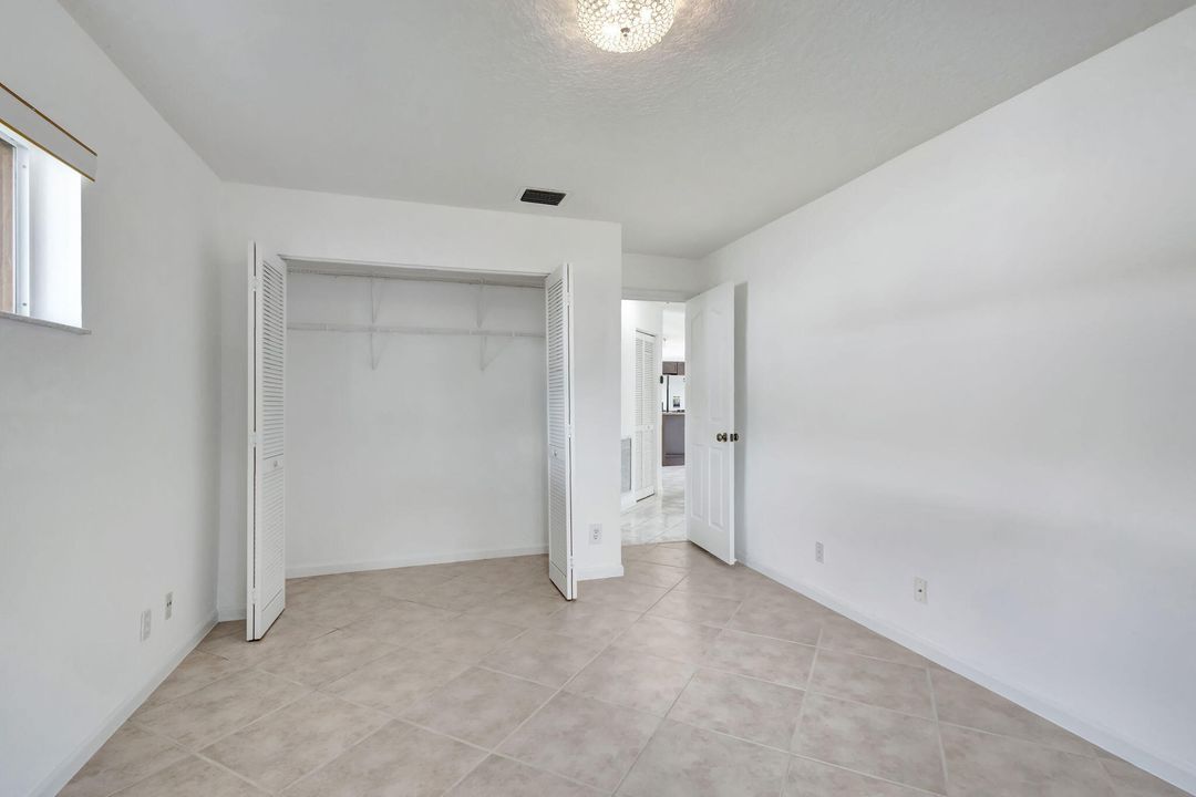 For Rent: $3,150 (3 beds, 2 baths, 1874 Square Feet)