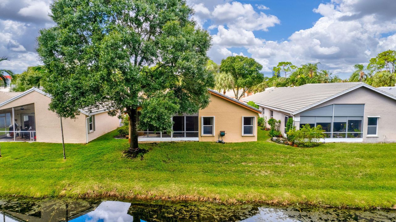 For Rent: $3,150 (3 beds, 2 baths, 1874 Square Feet)