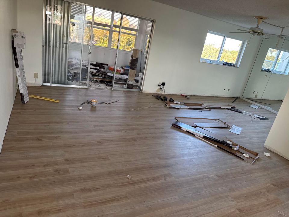 В аренду: $1,600 (1 спален, 1 ванн, 900 Квадратных фут)