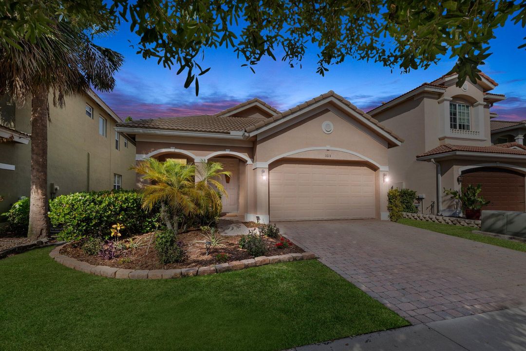 En Venta: $349,000 (3 camas, 2 baños, 1628 Pies cuadrados)