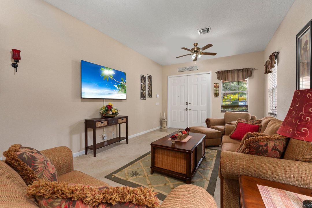 En Venta: $349,000 (3 camas, 2 baños, 1628 Pies cuadrados)