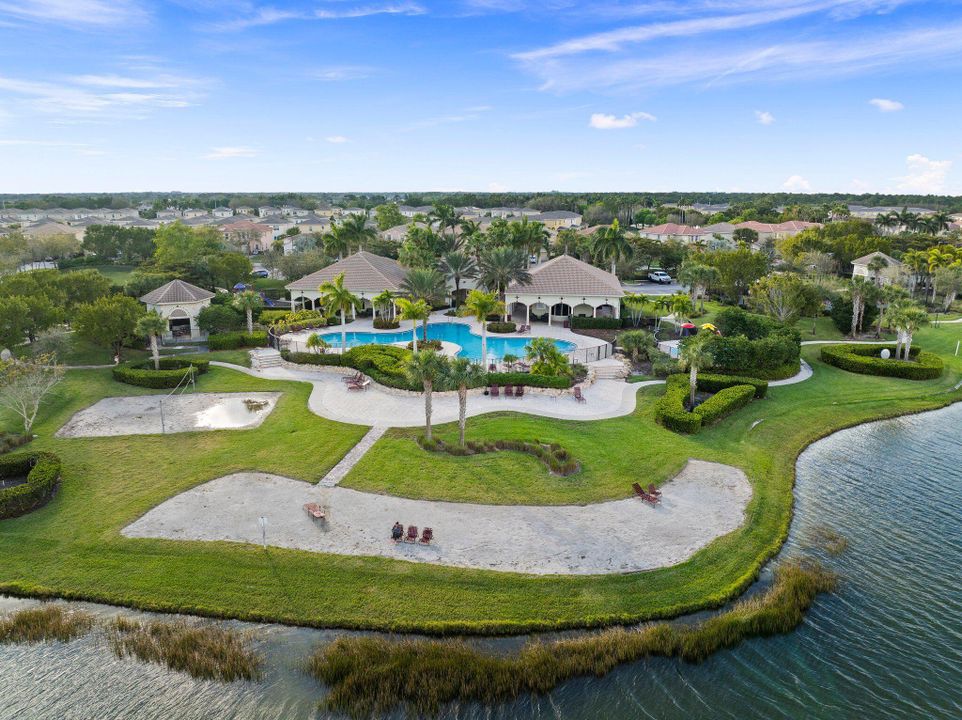 En Venta: $349,000 (3 camas, 2 baños, 1628 Pies cuadrados)