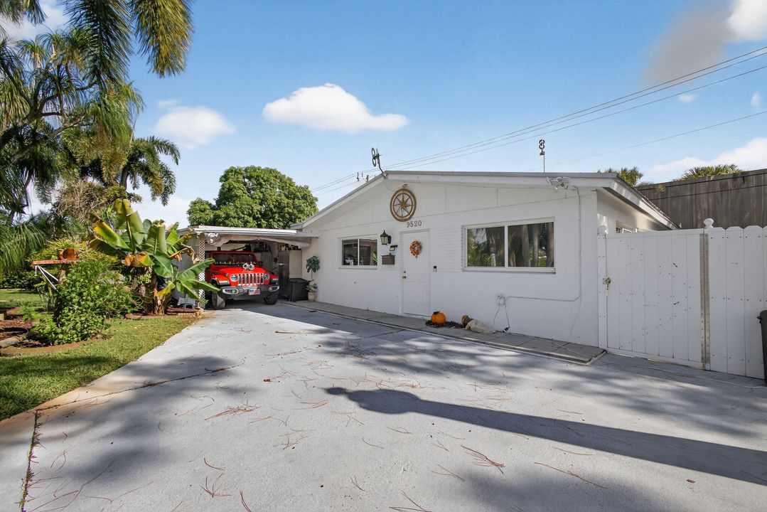 待售: $395,000 (2 贝兹, 1 浴室, 864 平方英尺)