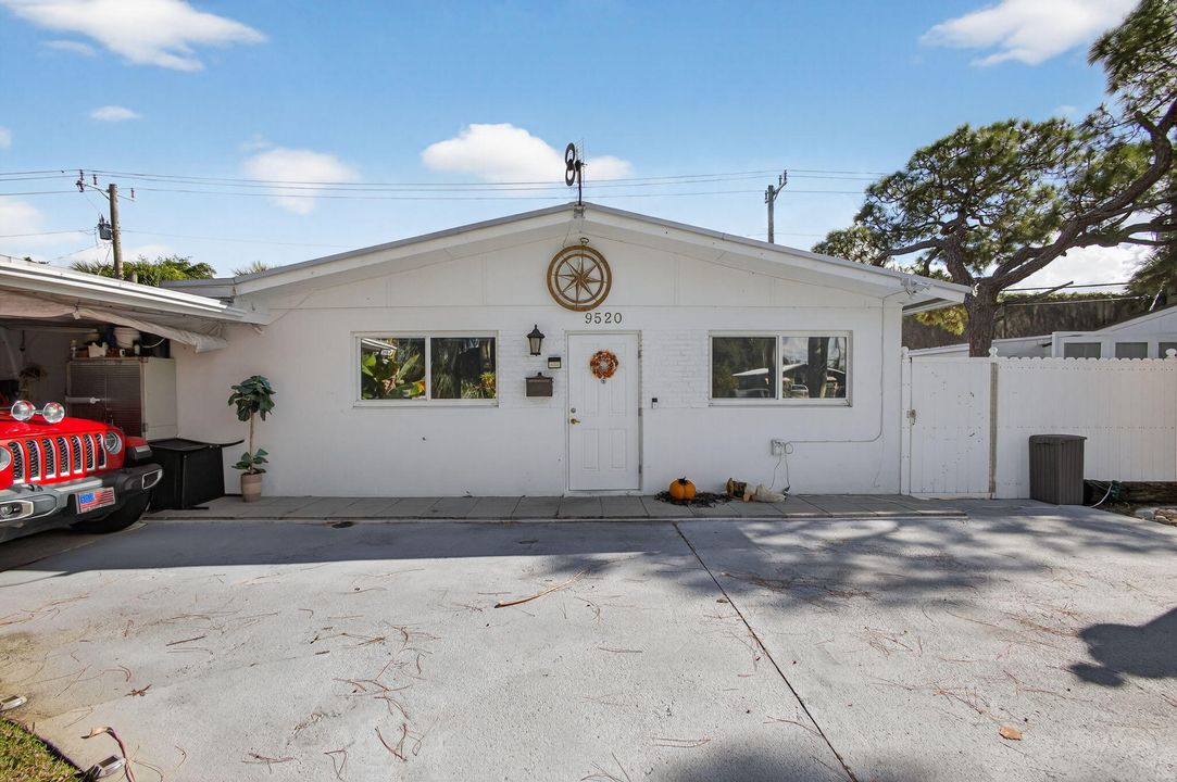 待售: $395,000 (2 贝兹, 1 浴室, 864 平方英尺)