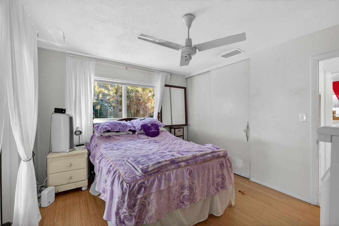 待售: $395,000 (2 贝兹, 1 浴室, 864 平方英尺)