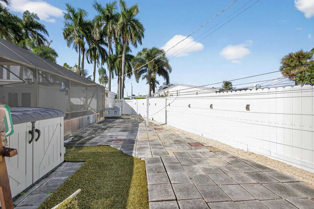 待售: $395,000 (2 贝兹, 1 浴室, 864 平方英尺)