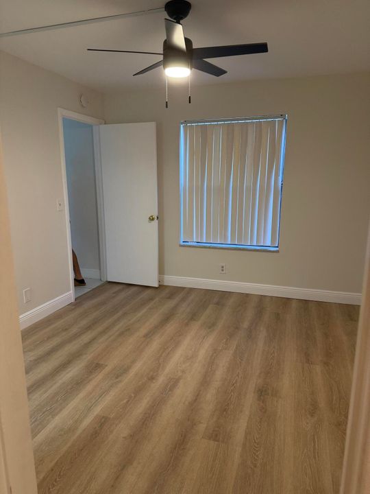 For Rent: $2,000 (2 beds, 2 baths, 858 Square Feet)