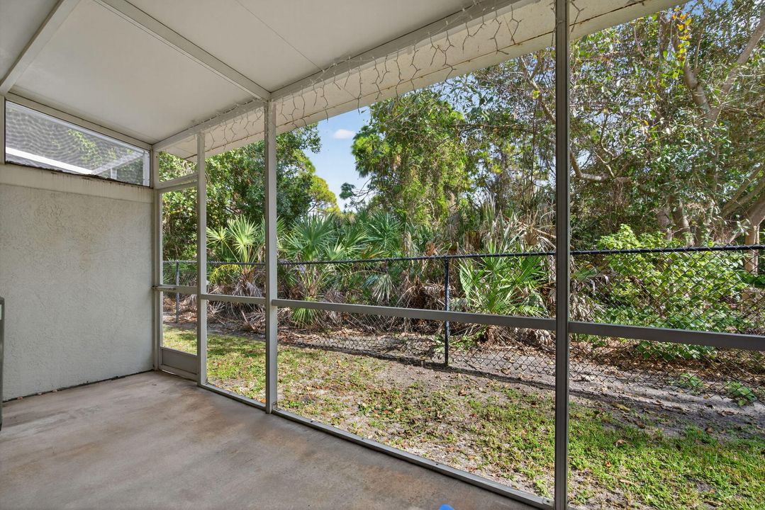 For Rent: $3,150 (3 beds, 2 baths, 1437 Square Feet)