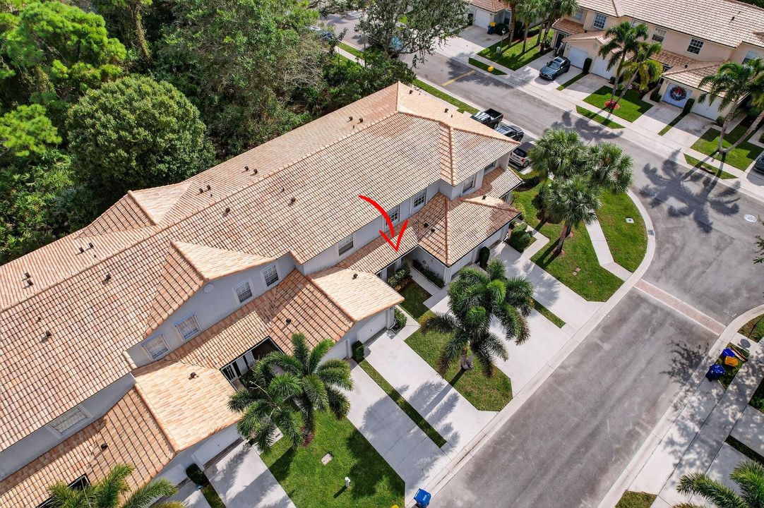 For Rent: $3,150 (3 beds, 2 baths, 1437 Square Feet)