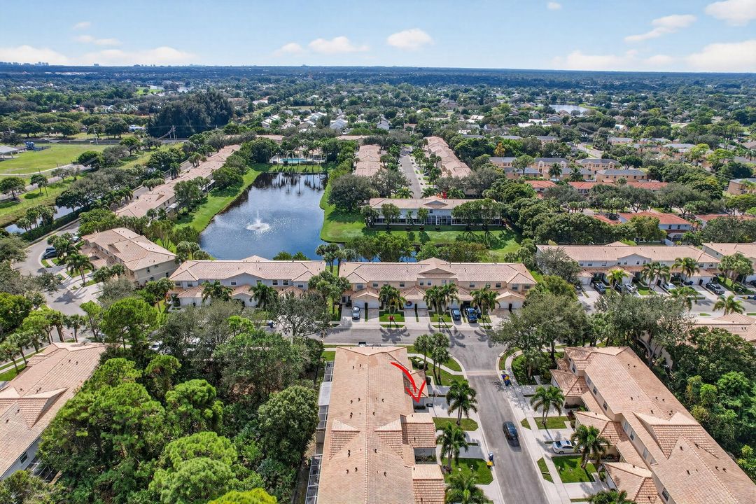 For Rent: $3,150 (3 beds, 2 baths, 1437 Square Feet)