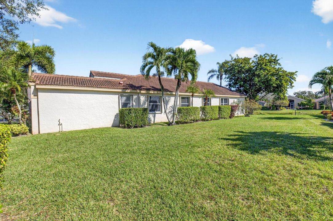 For Sale: $595,000 (3 beds, 2 baths, 2331 Square Feet)