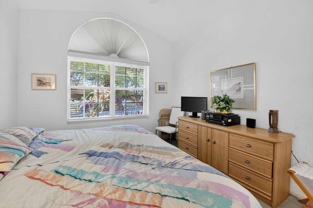 For Sale: $595,000 (3 beds, 2 baths, 2331 Square Feet)